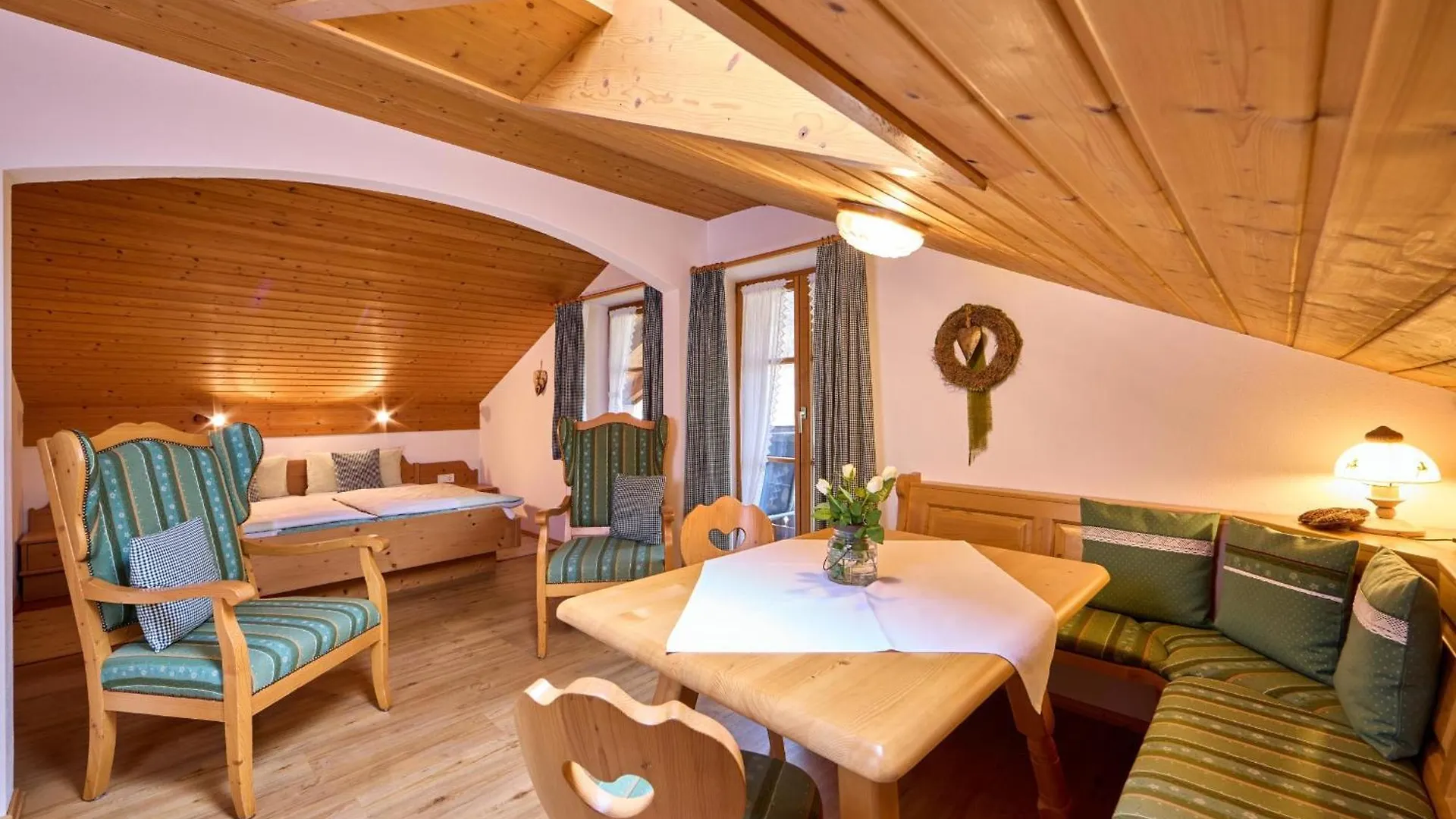 Lejlighed Ferienwohnungen Am Sonnenrain Mittenwald